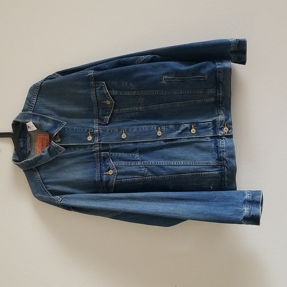 Levis Trucker Jacket